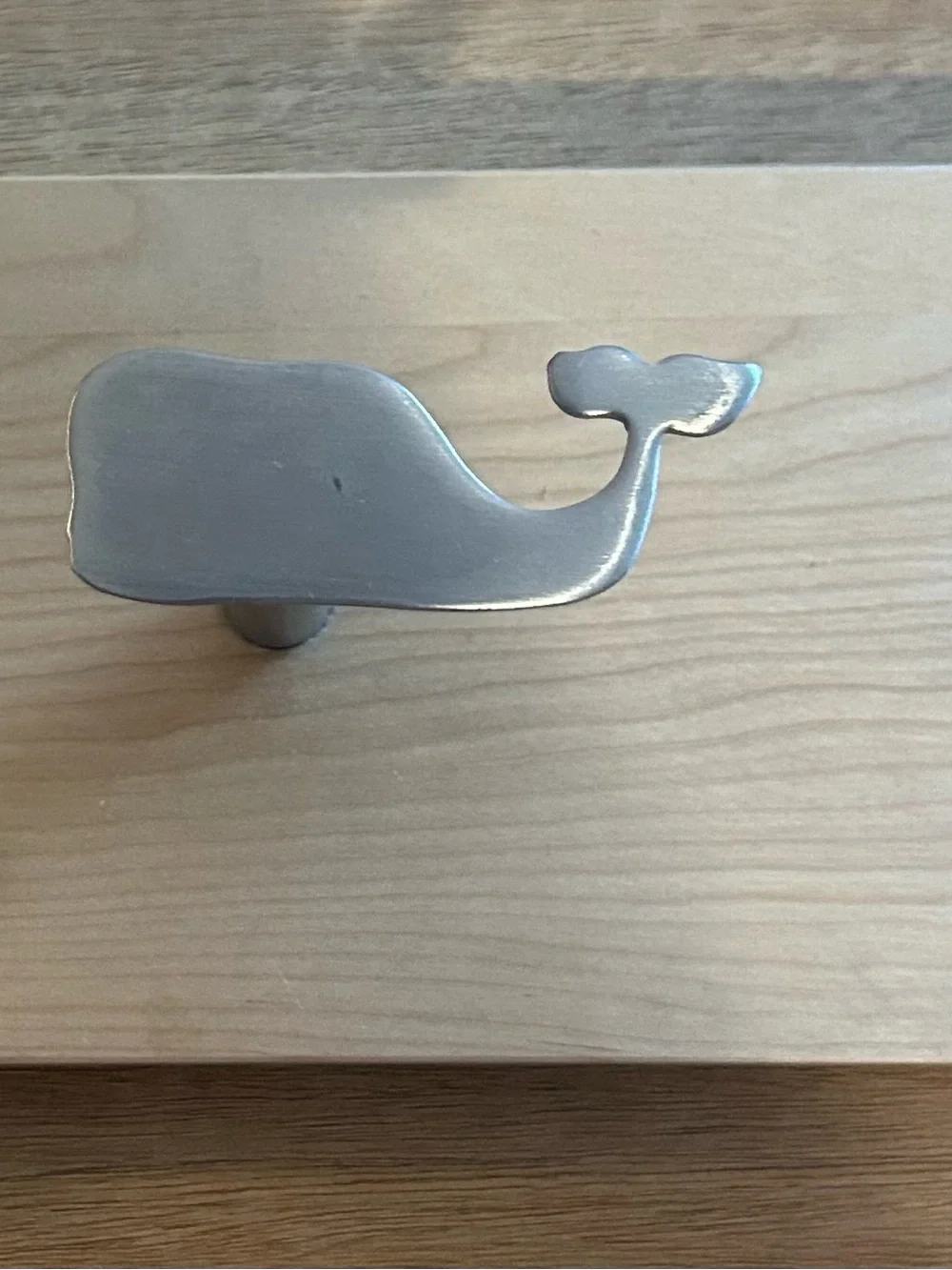 Vineyard Vines Silver Whale Hook Rack on Natural Wood